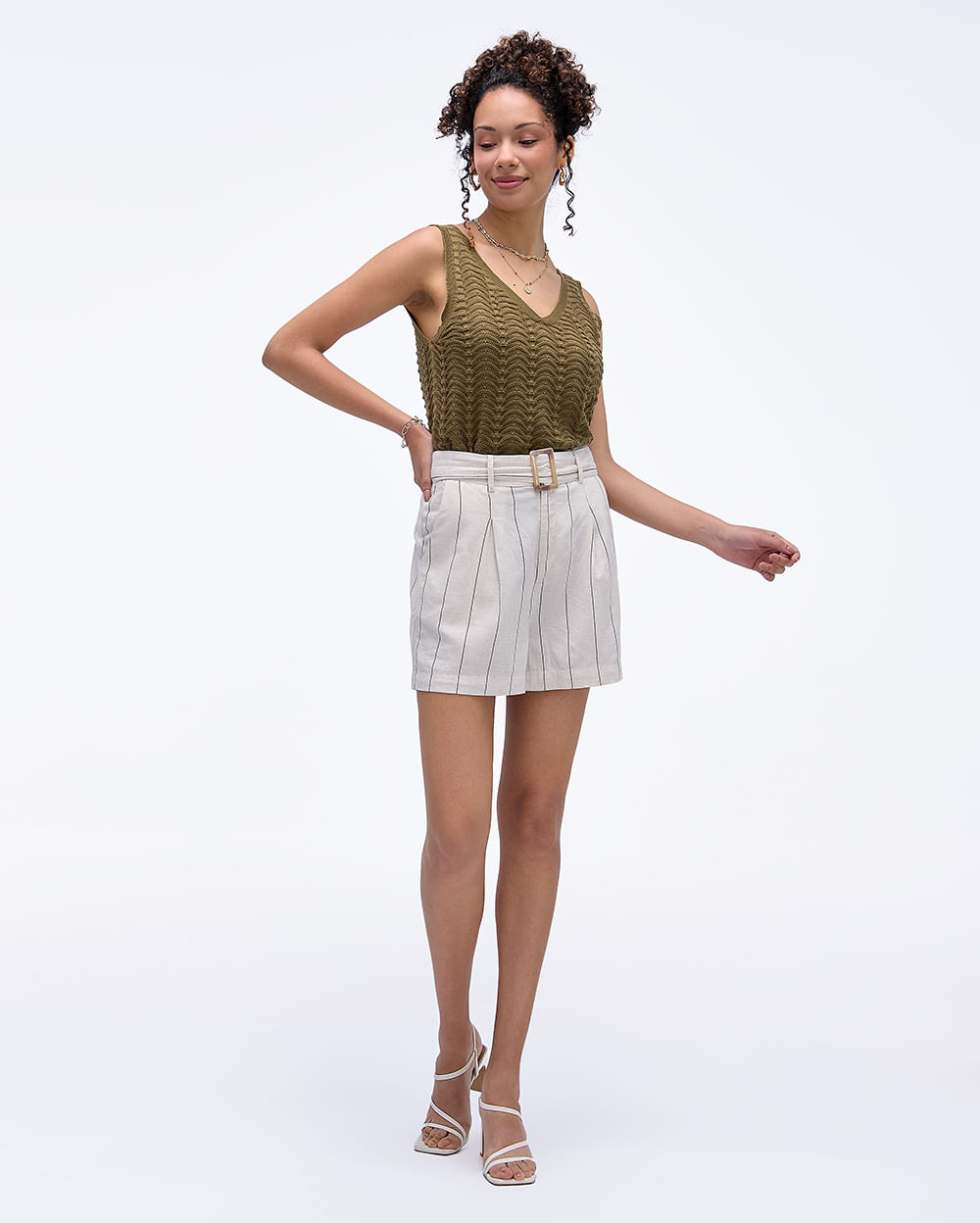 Short-Mujer-Paz-Crema-Angora-28