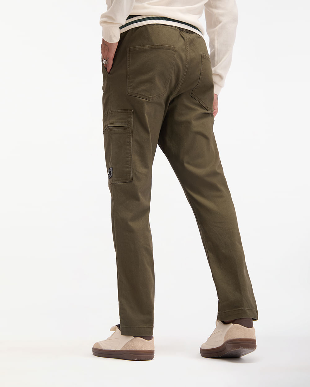 Jogger-Hombre-Loki-Verde-Militar-30