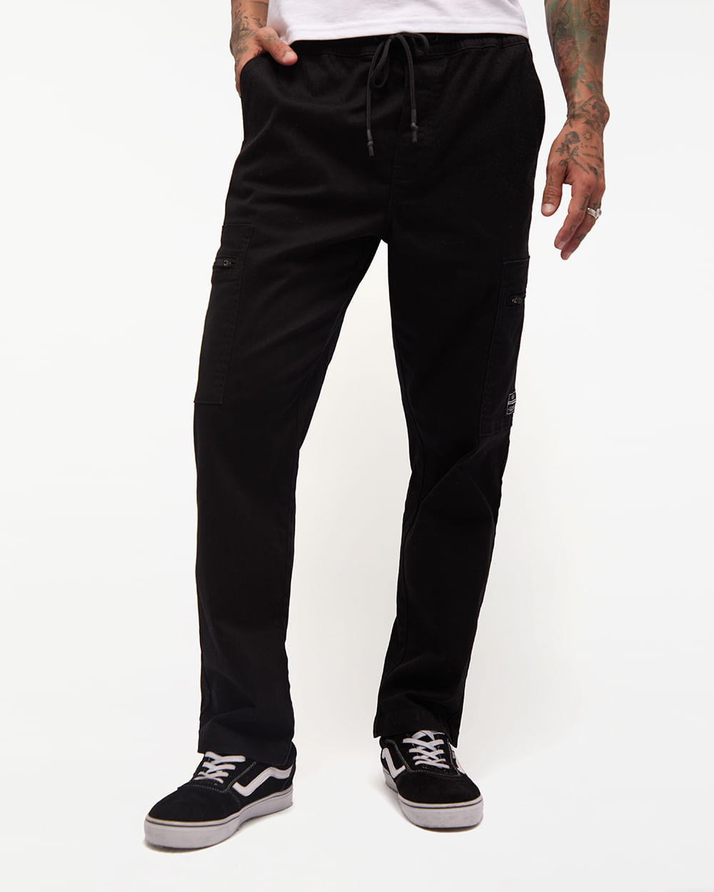 Jogger-Hombre-Loki-Negro-30