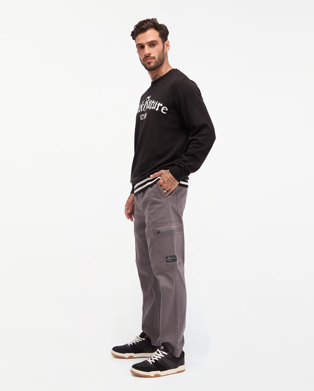 Jogger-Hombre-Loki-Gris-Claro-30