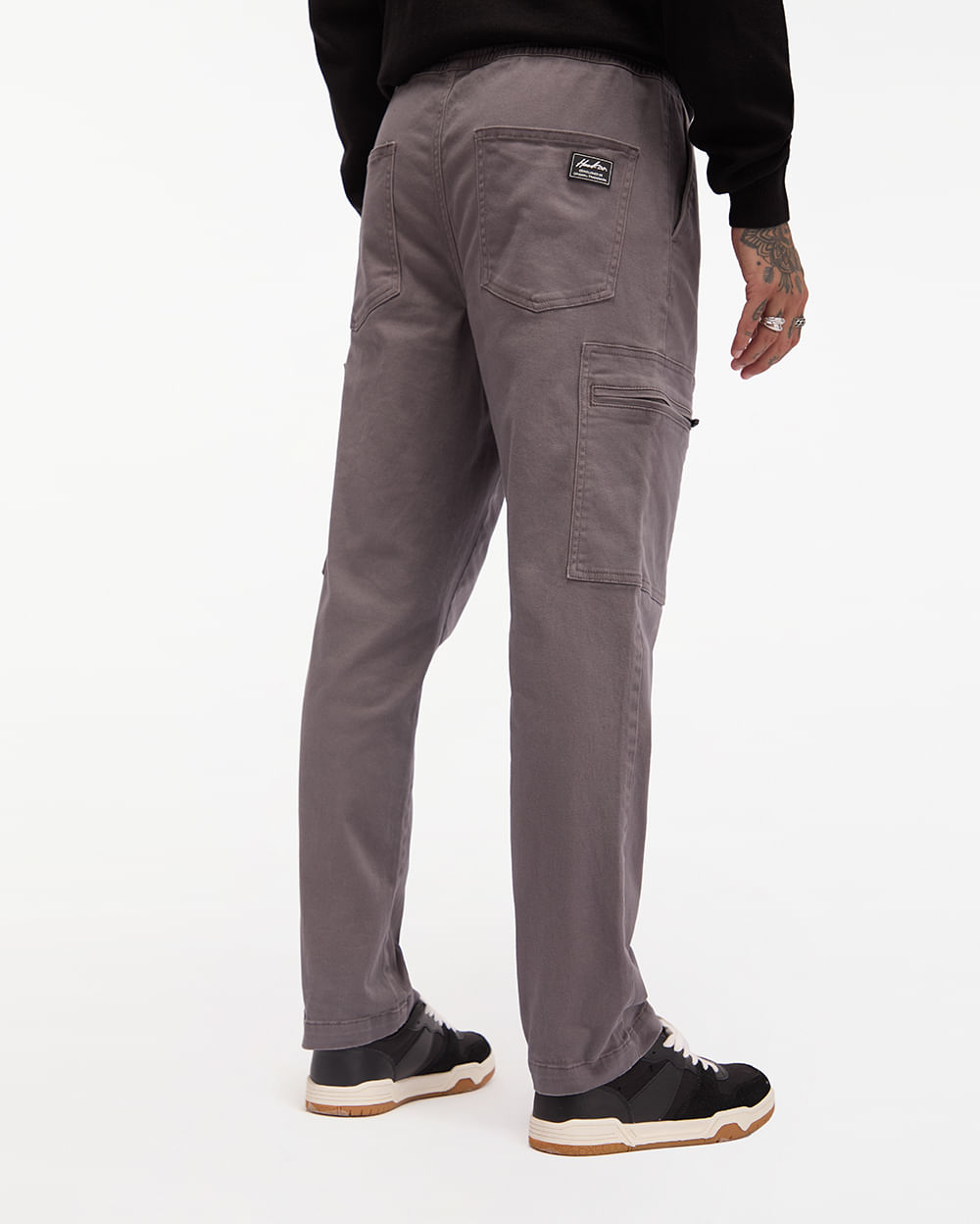 Jogger-Hombre-Loki-Gris-Claro-30