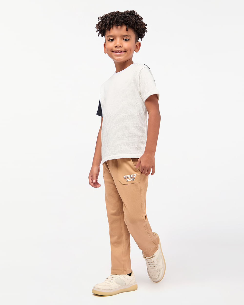 Pantalon-Niño-Levi-Camel-06