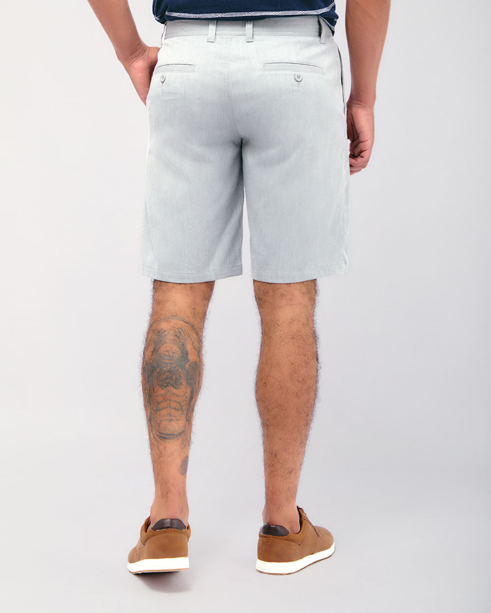 Bermuda-Hombre-Bernar-Gris-Claro-30
