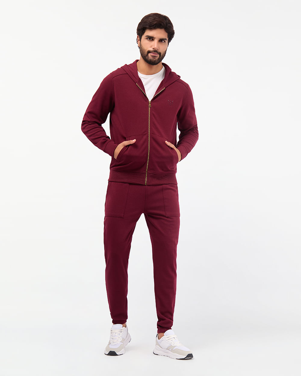 Jogger-Hombre-Leo-Guinda-Shadow-M