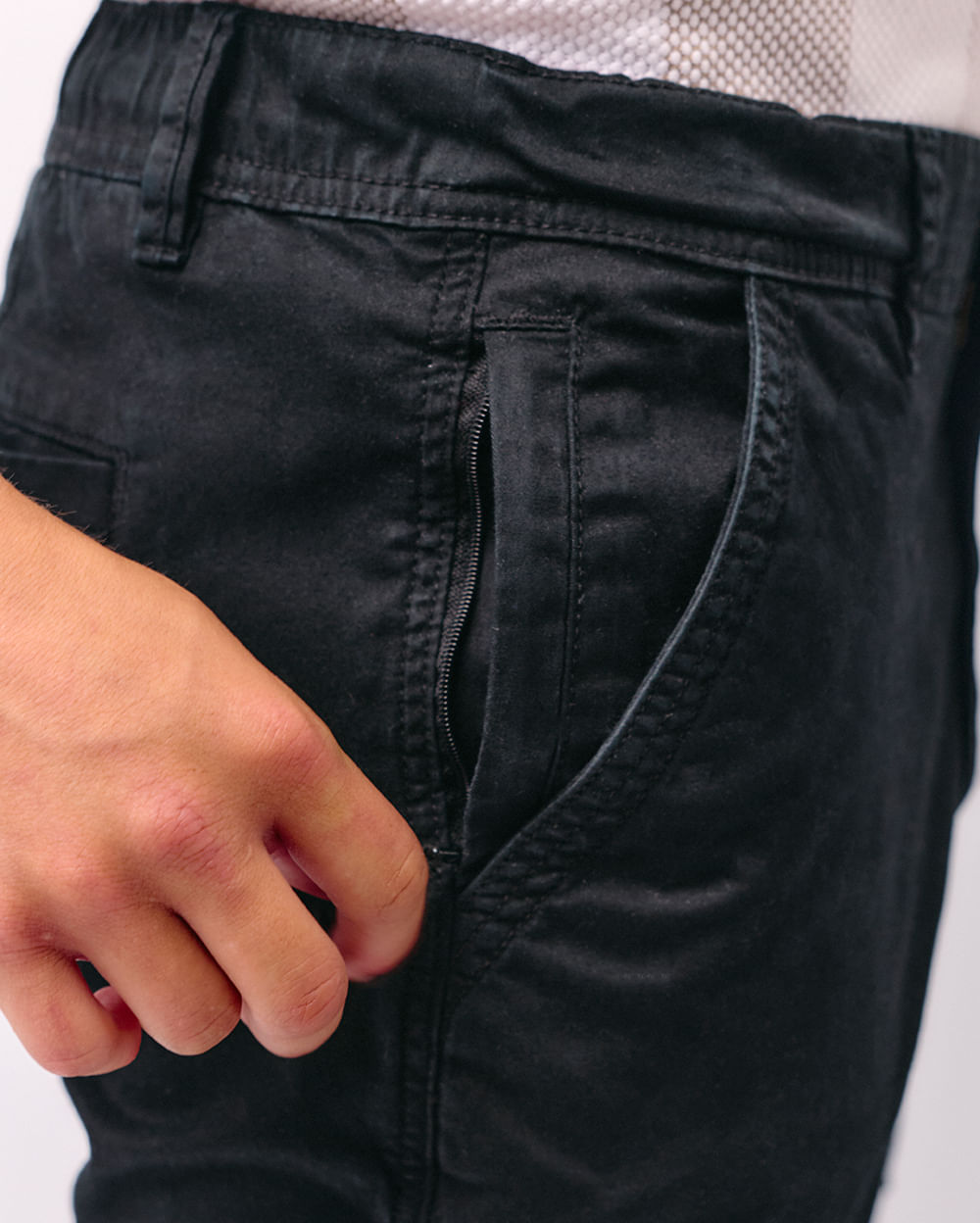 Jogger-Hombre-Arian-Negro-30