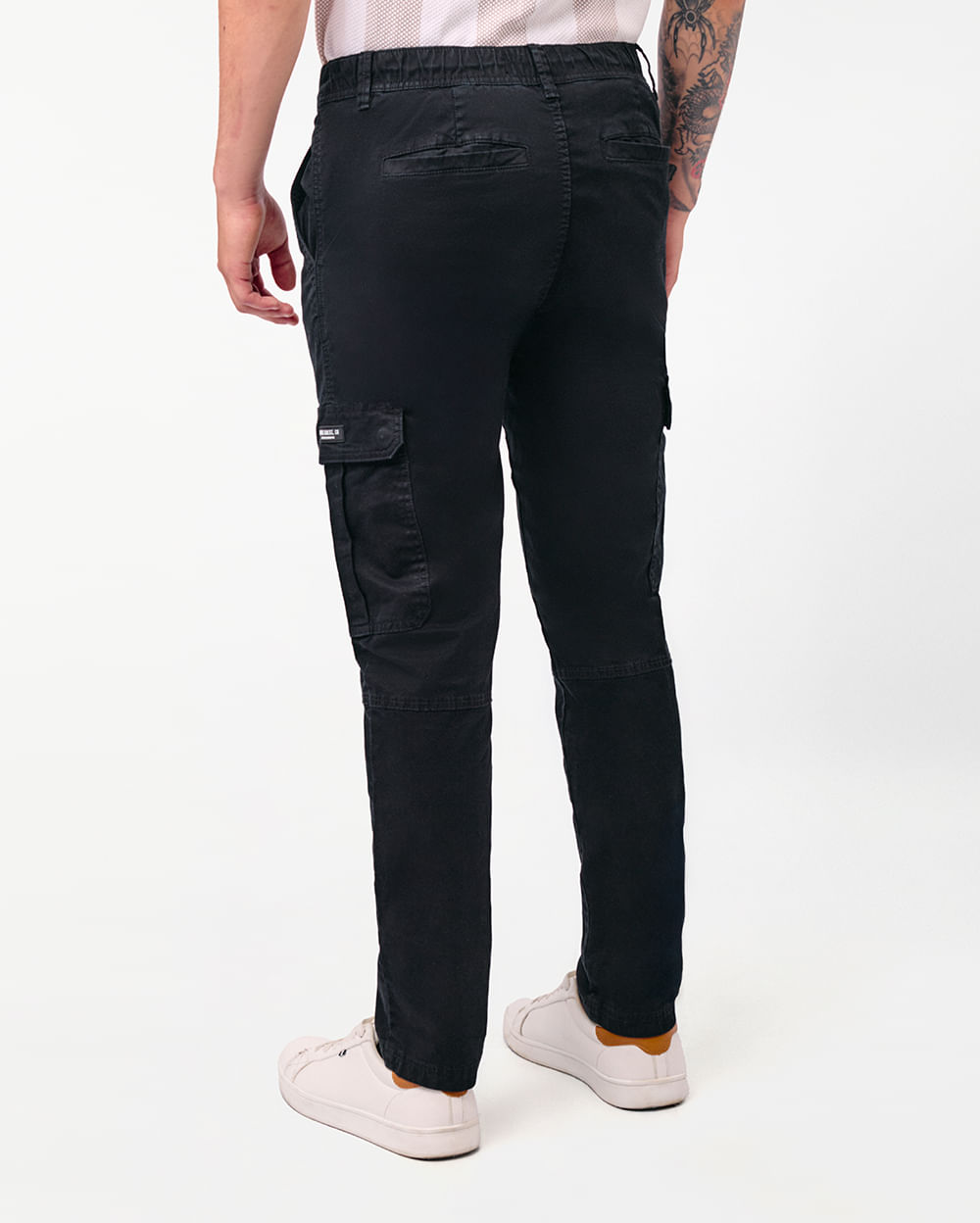 Jogger-Hombre-Arian-Negro-30