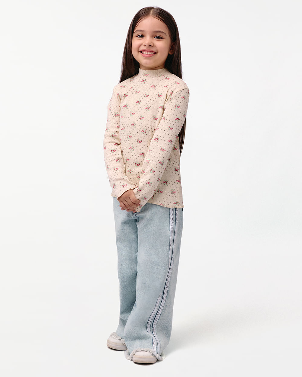 Cafarena-Niña-Xiomi-Crema-Pastel-06