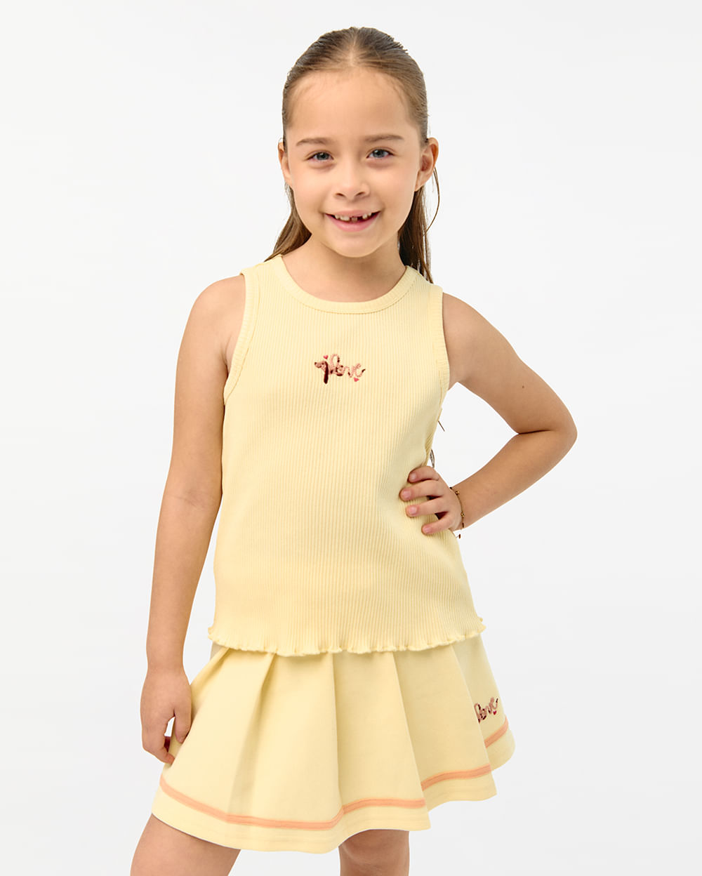 Bvd-Niña-Olga-Amarillo-Pastel-06