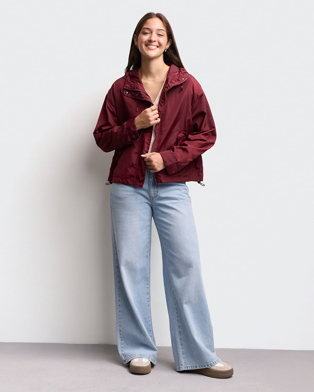 Casaca-Mujer-Brisset-Guinda-S