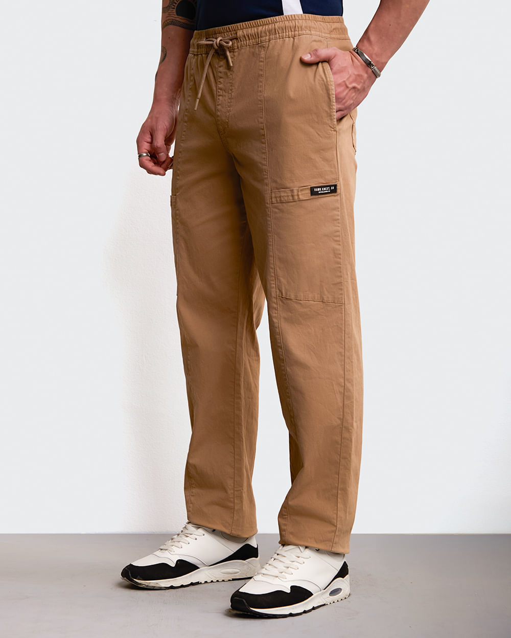 Jogger-Hombre-Sonyu-Beige-Oscuro-30