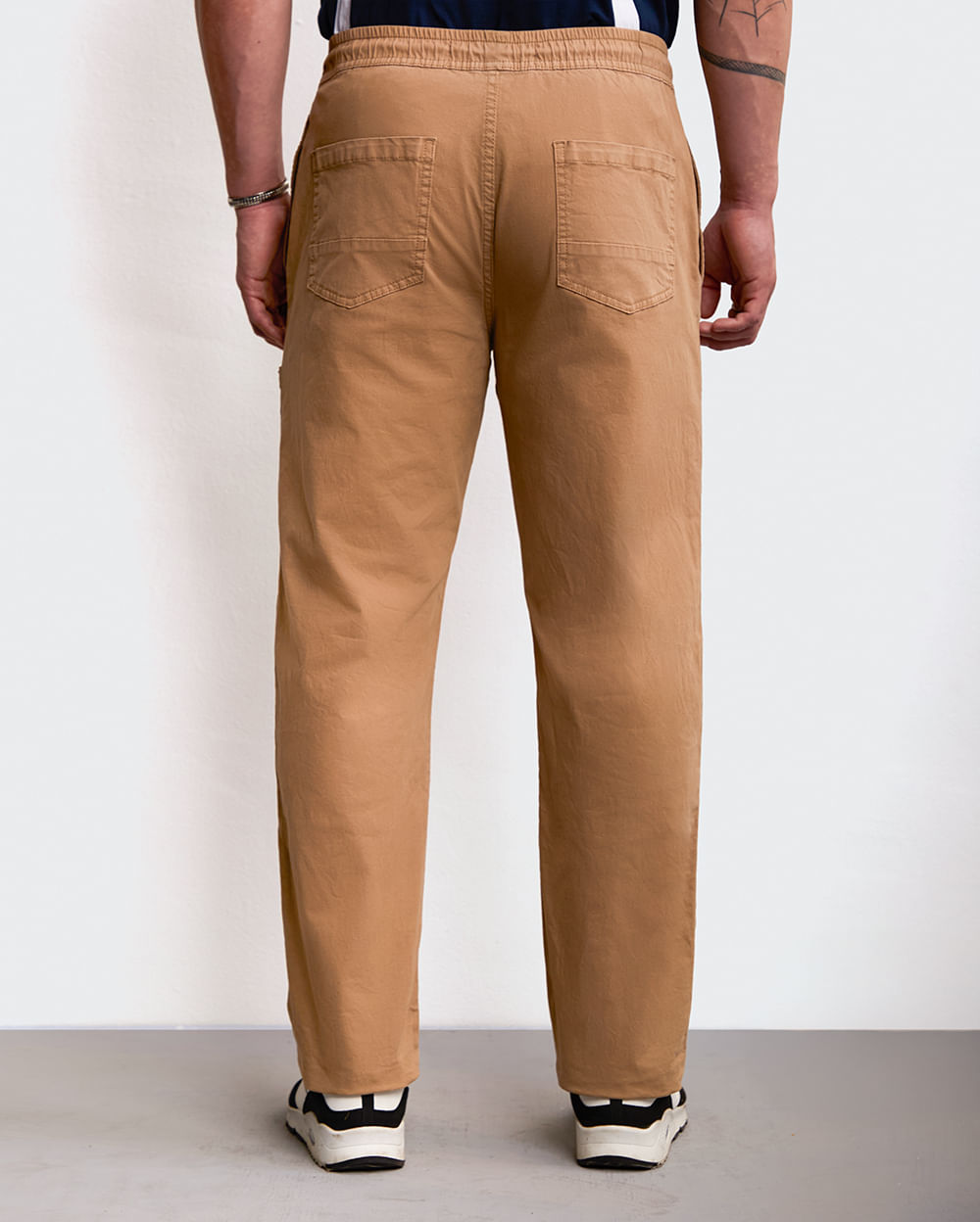 Jogger-Hombre-Sonyu-Beige-Oscuro-30