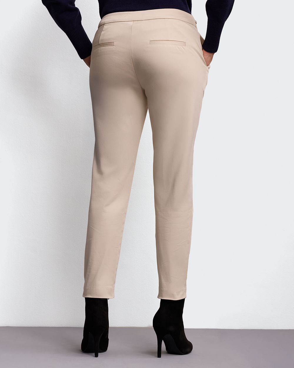 Pantalon-Mujer-Tammy-Beige-Arena-28