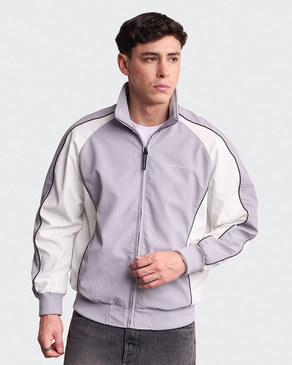 Casaca-Hombre-Ronaldo-Gris-Claro-M