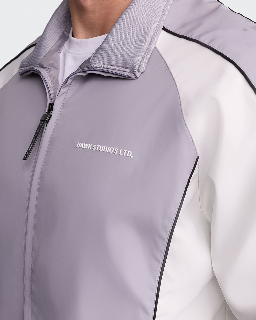 Casaca-Hombre-Ronaldo-Gris-Claro-M