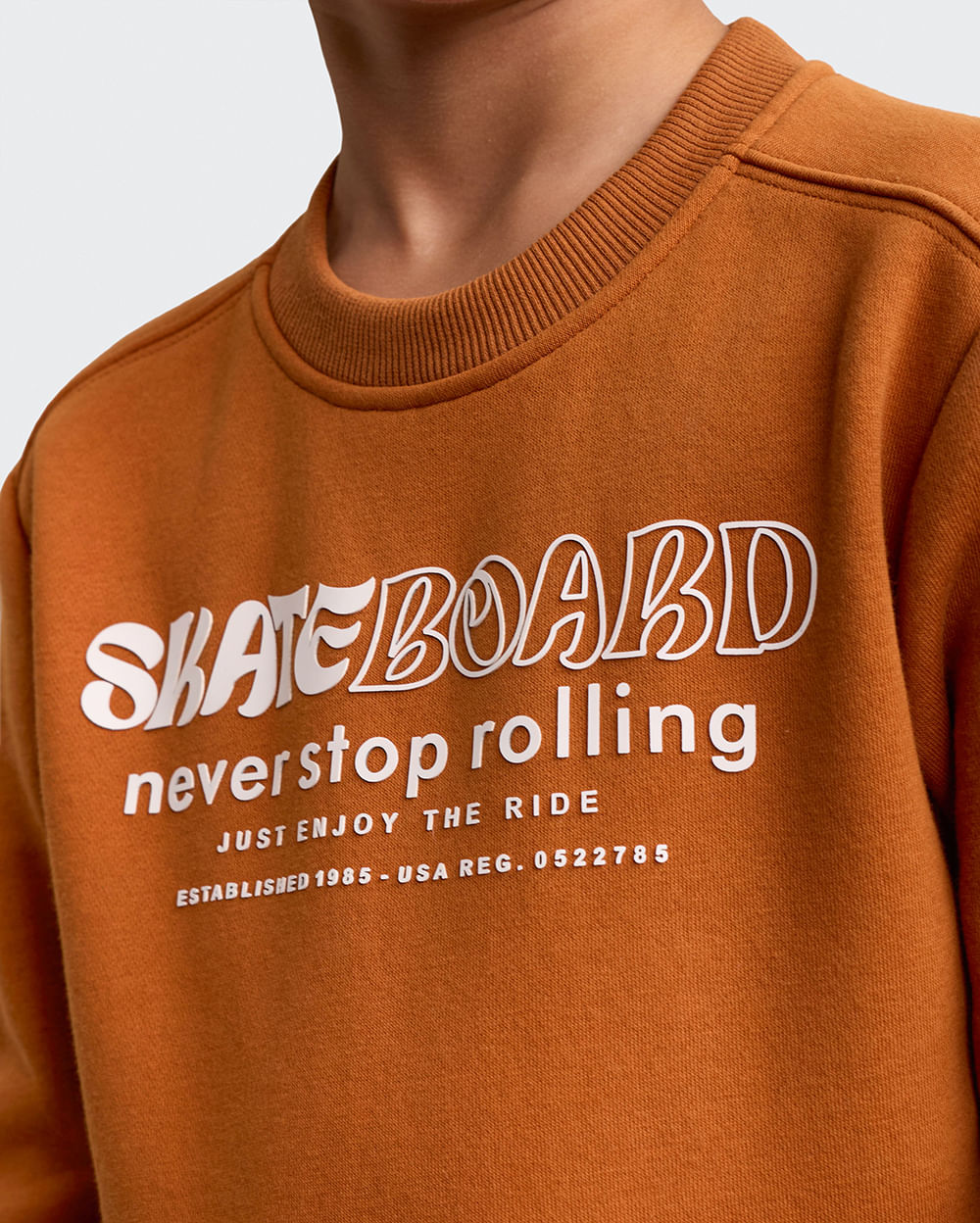 Polera-Niño-Franklin-Marron-Siena-06