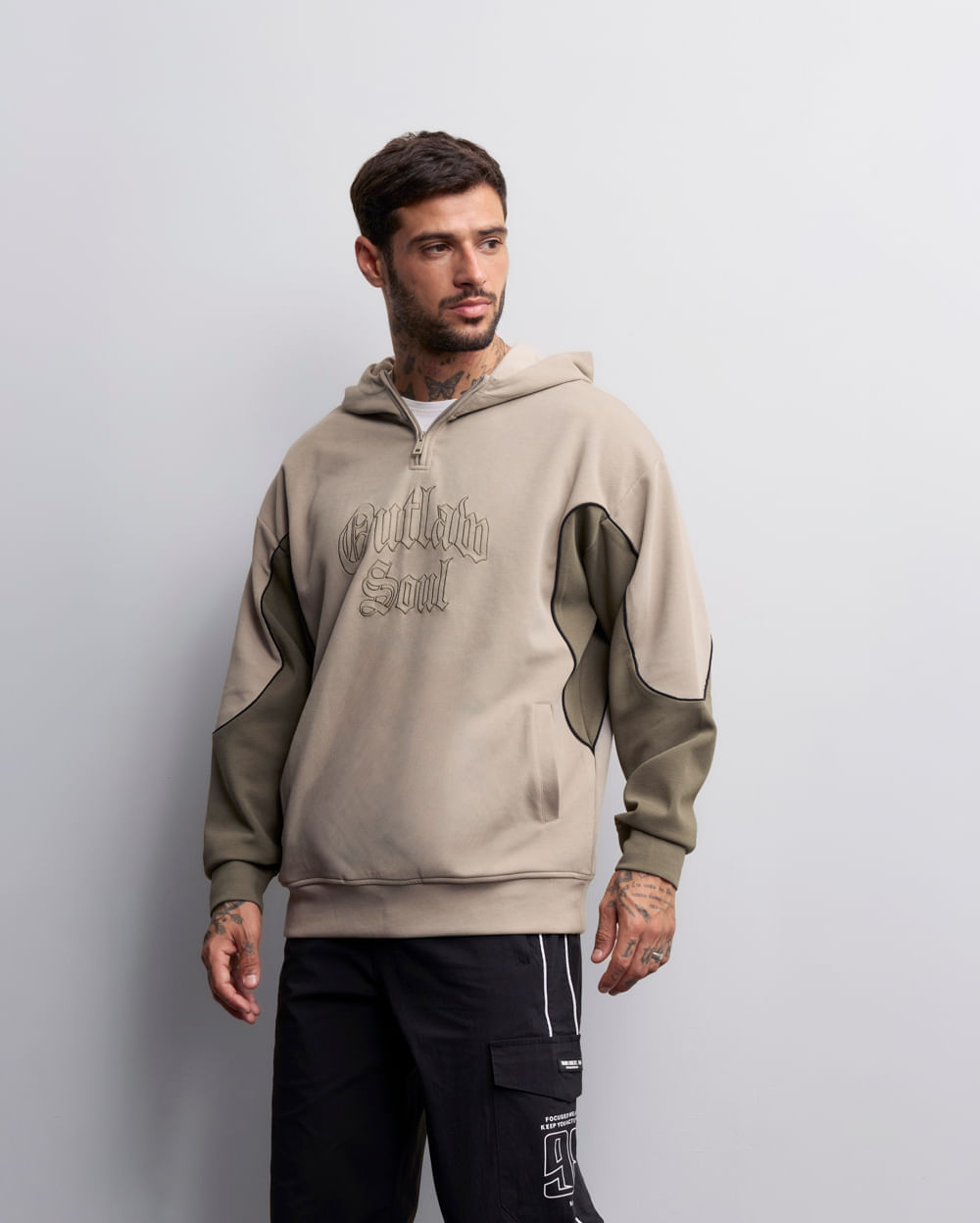 Polera-Hombre-Sumbon-Verde-Cemento-M