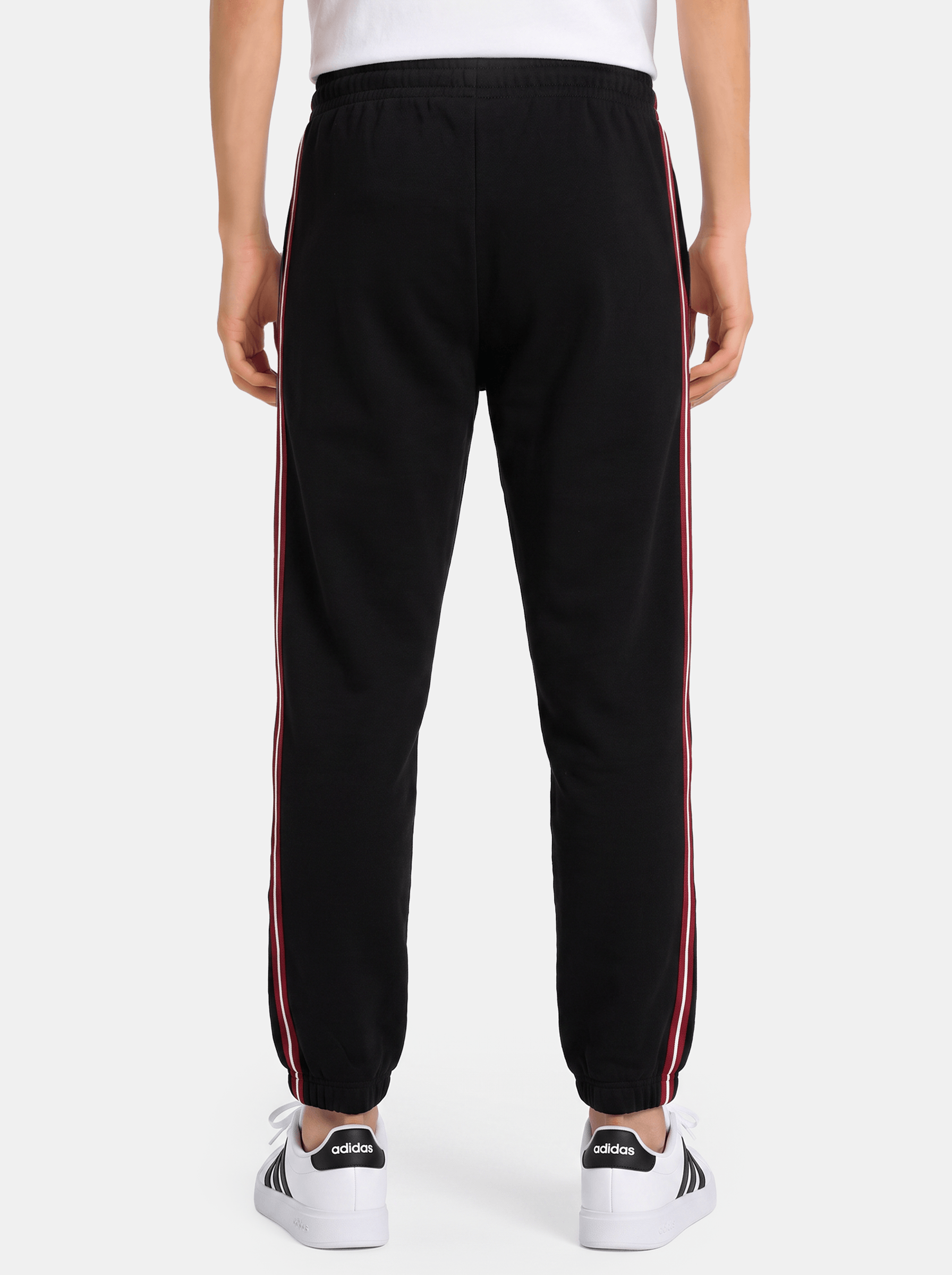 Jogger-Jovencito-Leomar-Negro-14